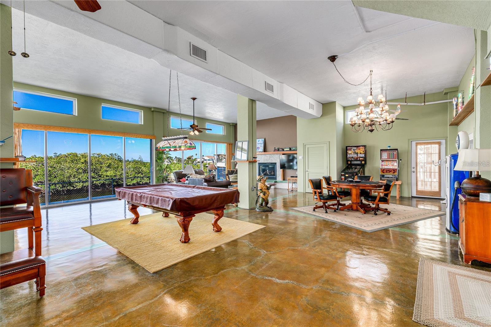 GULF SHORES 1ST ADD - Residential