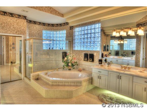 Four Seasons At Spruce Creek Ph 02 - Residential