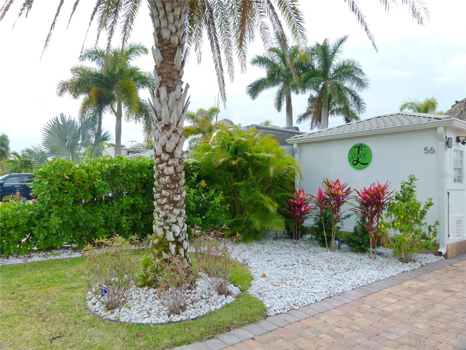 530 SW 40TH COVE 56