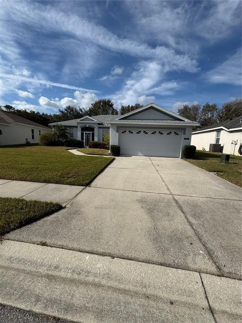 A home in LAKELAND