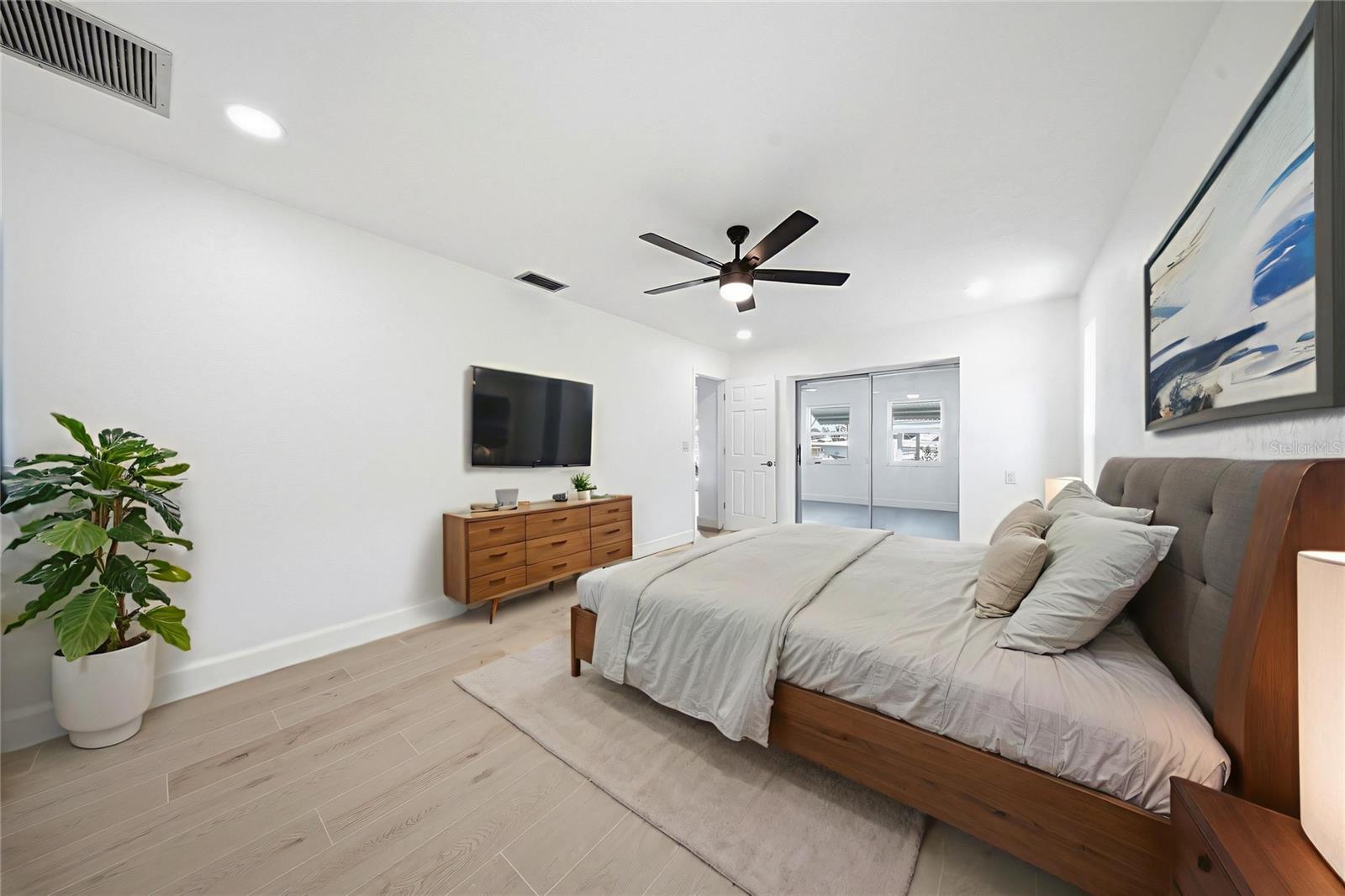 FLOR A MAR - Residential