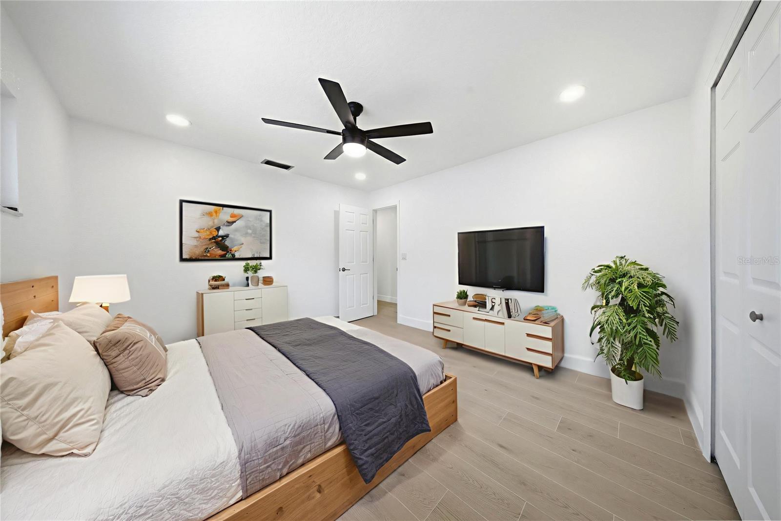 FLOR A MAR - Residential