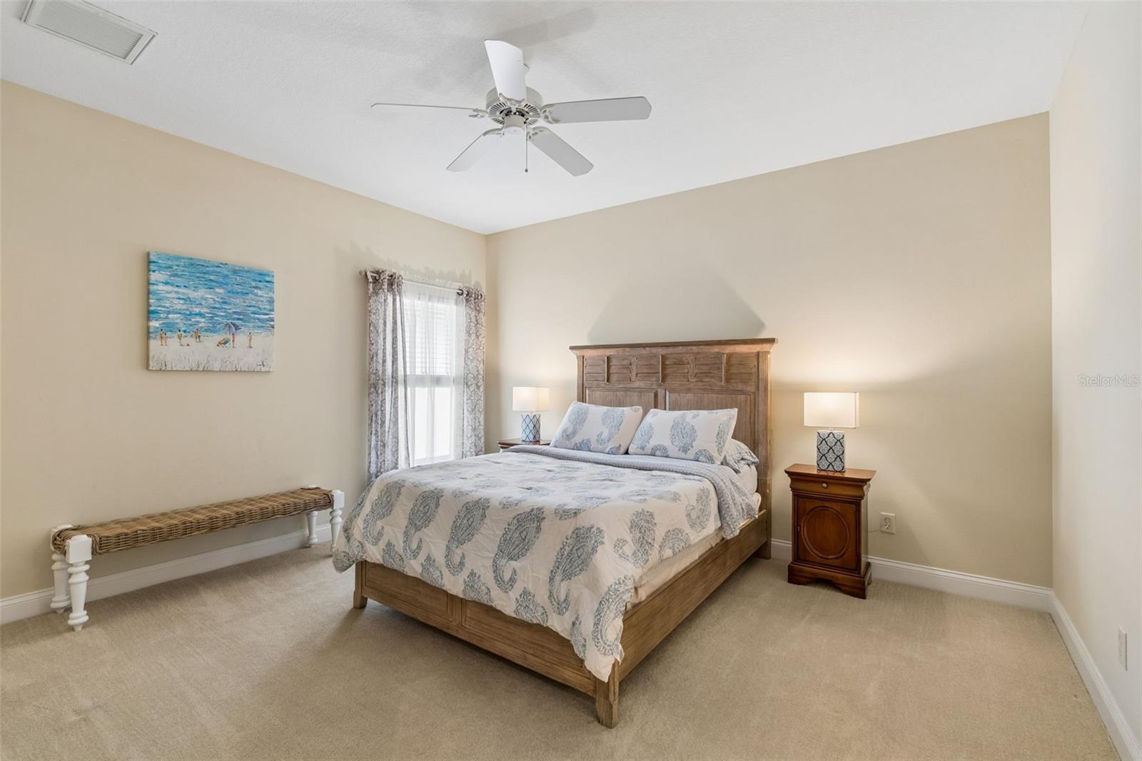 OAKELLARS - Residential