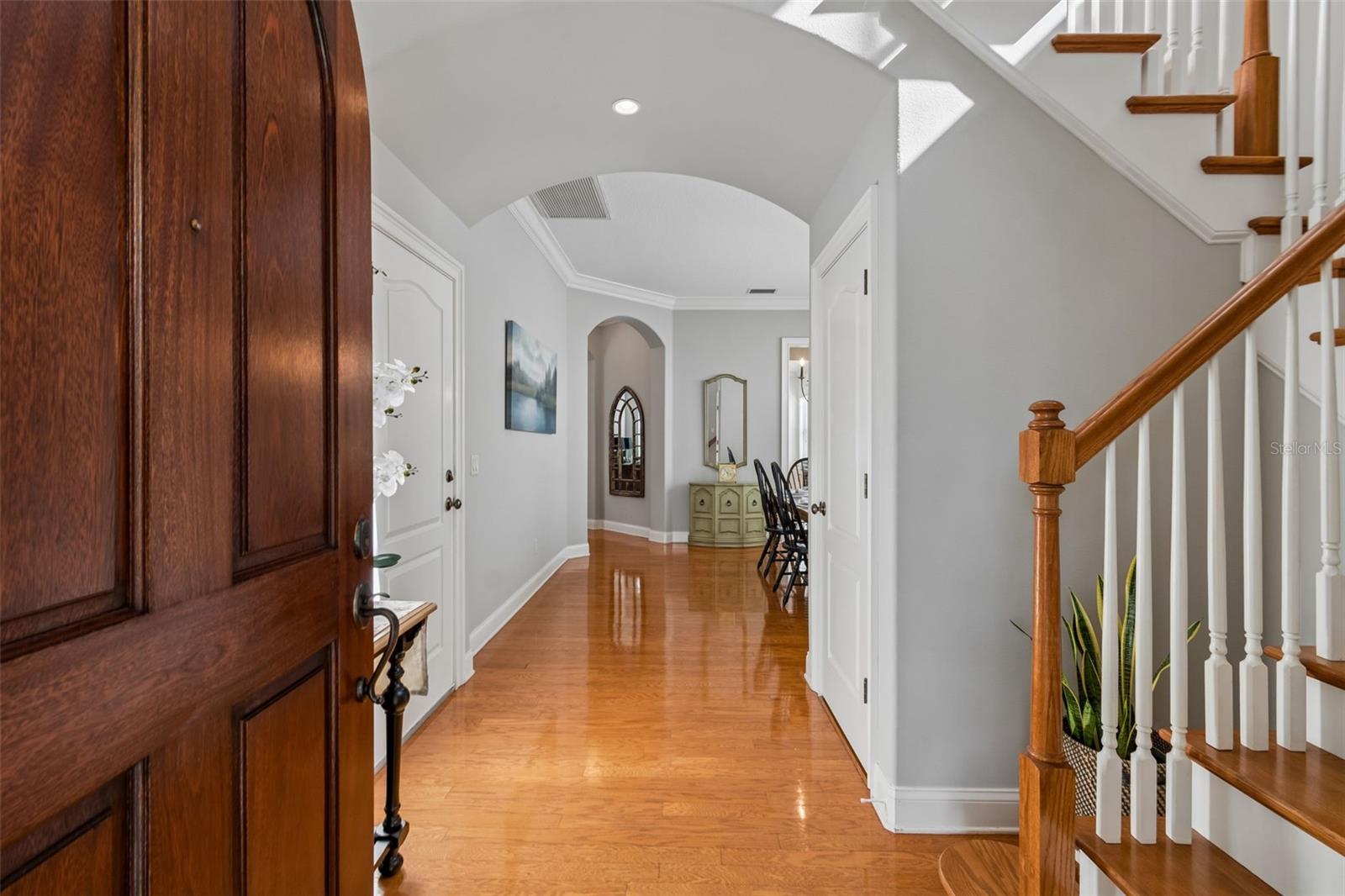 OAKELLARS - Residential