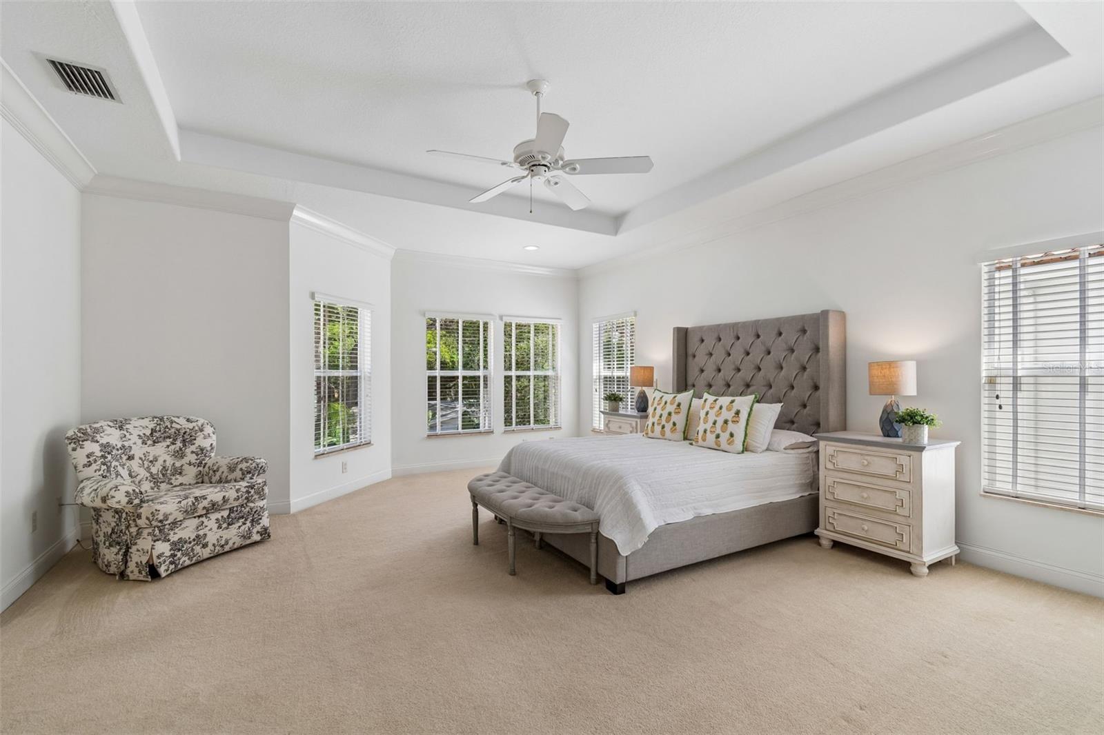 OAKELLARS - Residential