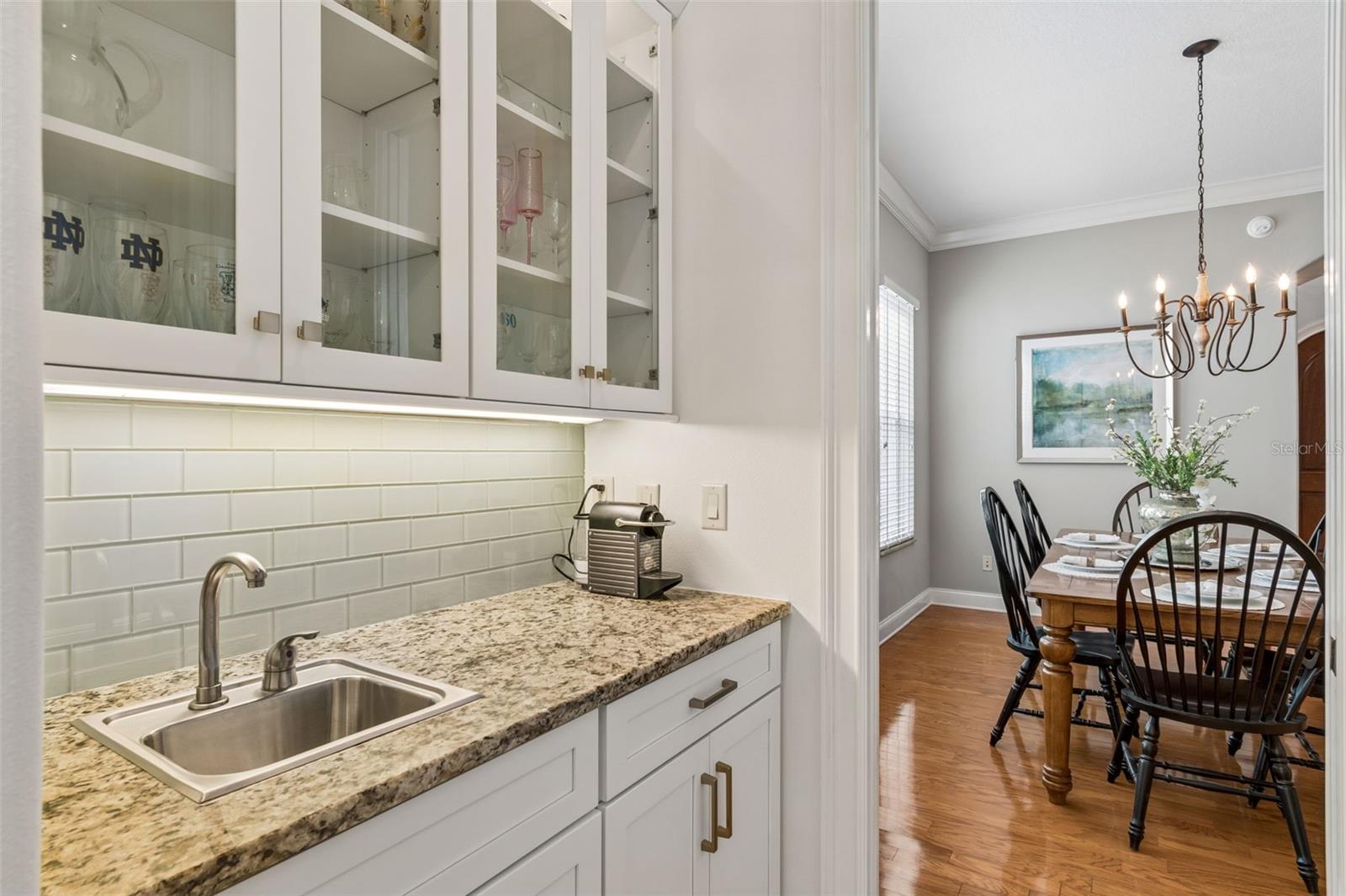 OAKELLARS - Residential