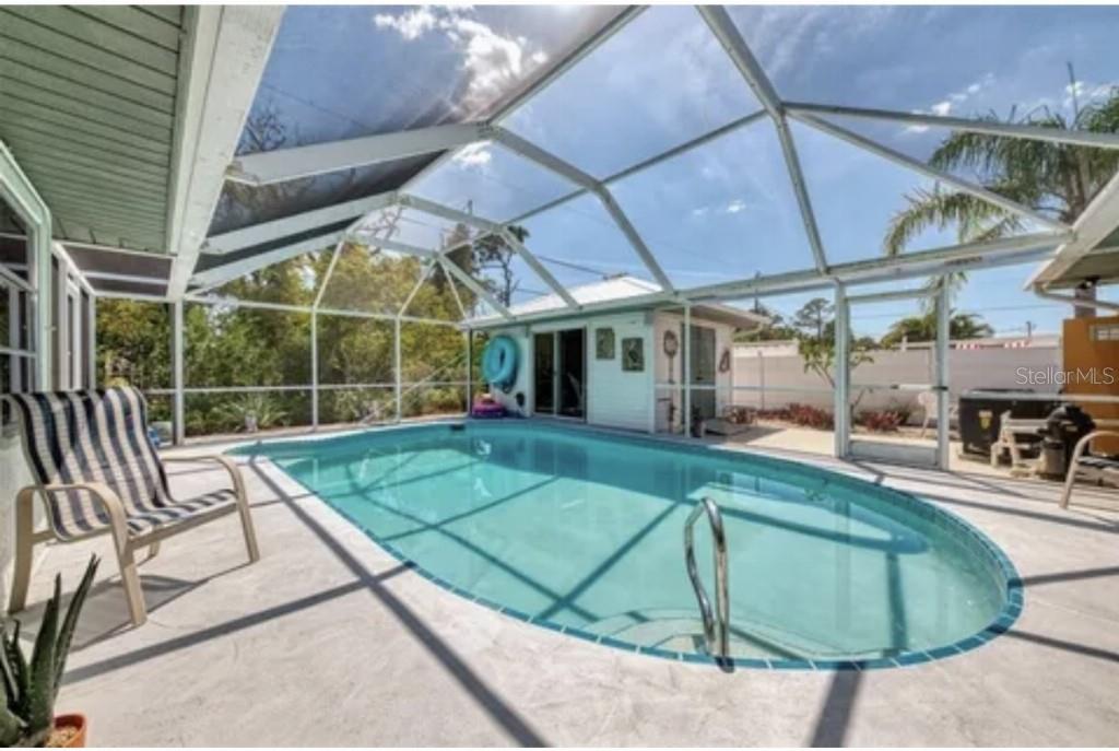 MAY TERRACE - Residential