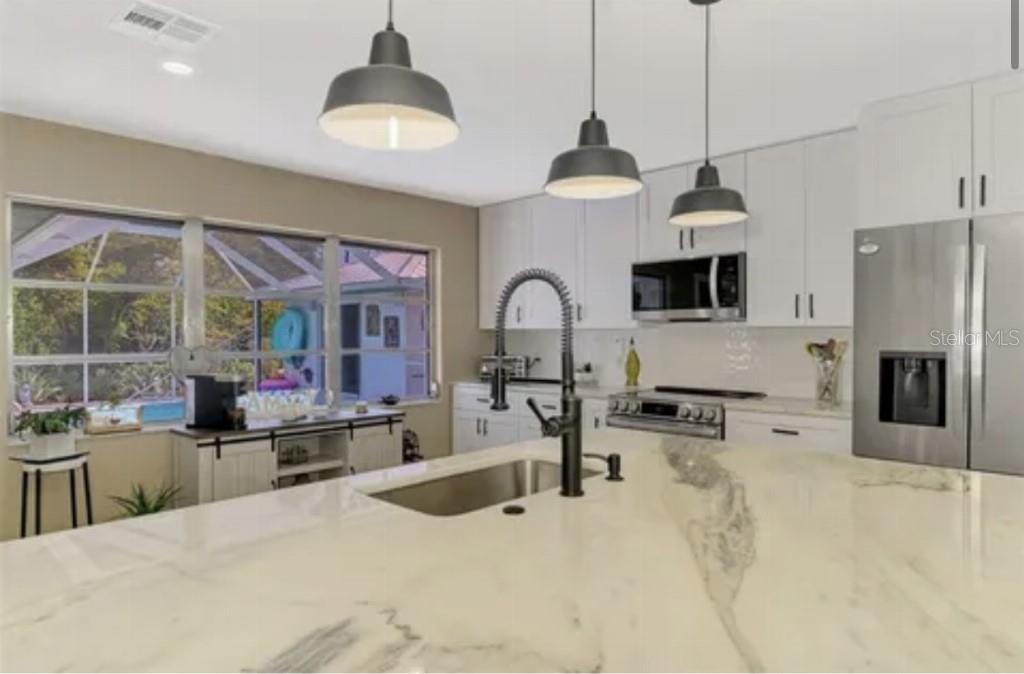 MAY TERRACE - Residential