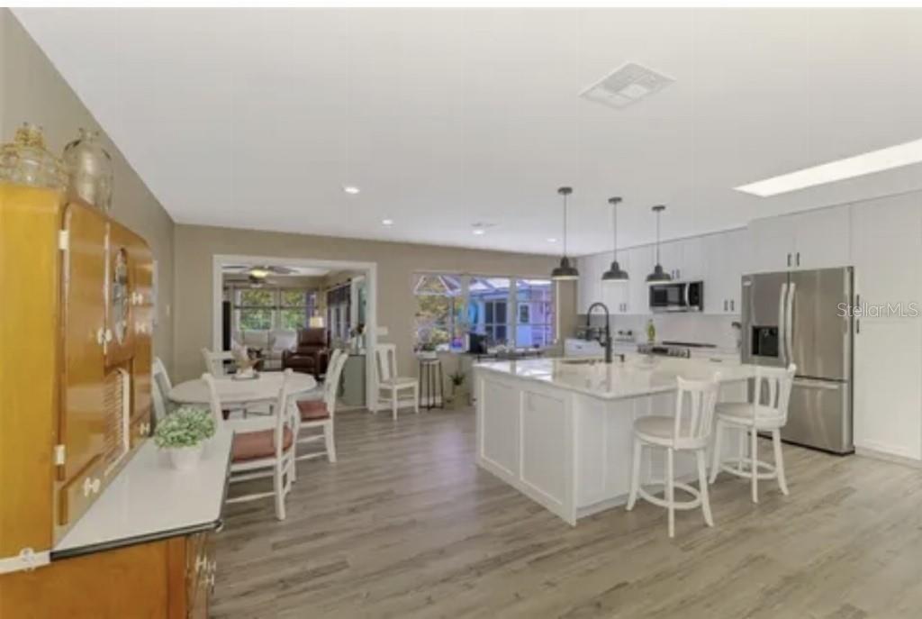 MAY TERRACE - Residential