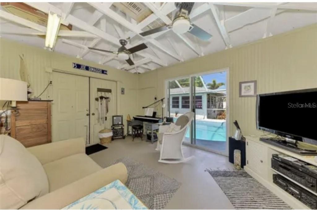 MAY TERRACE - Residential