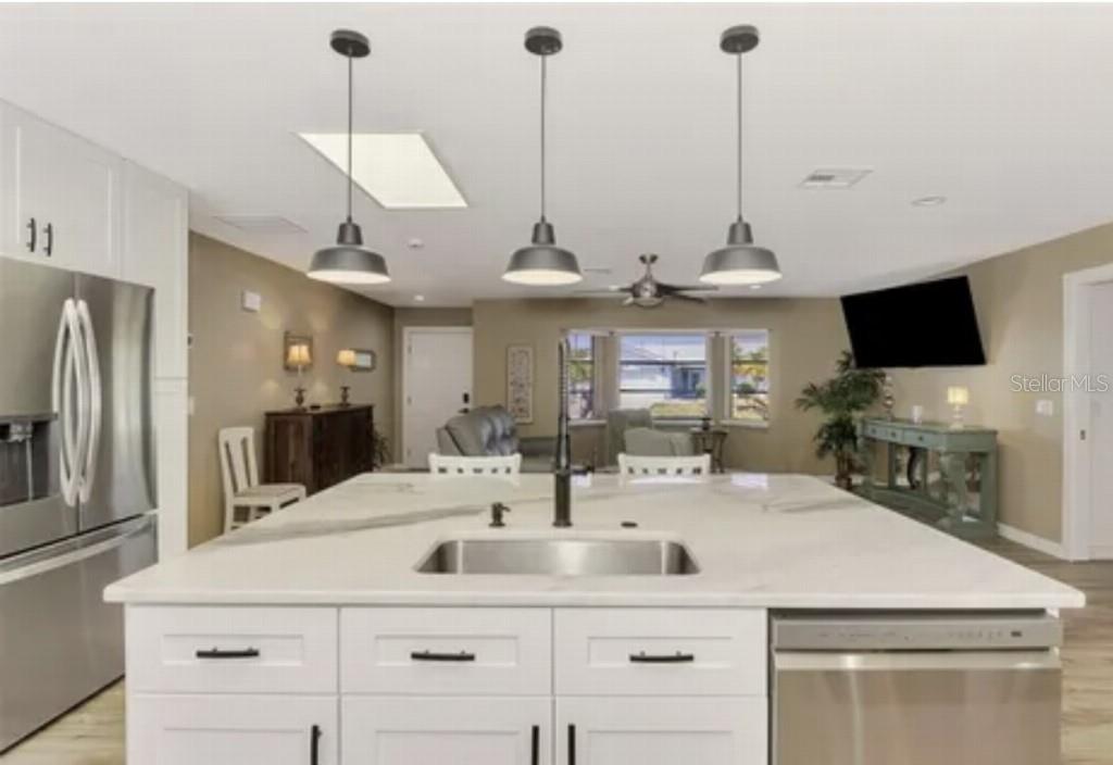 MAY TERRACE - Residential