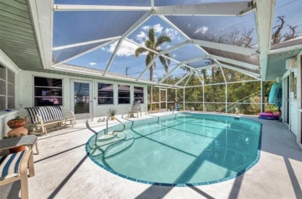 MAY TERRACE - Residential