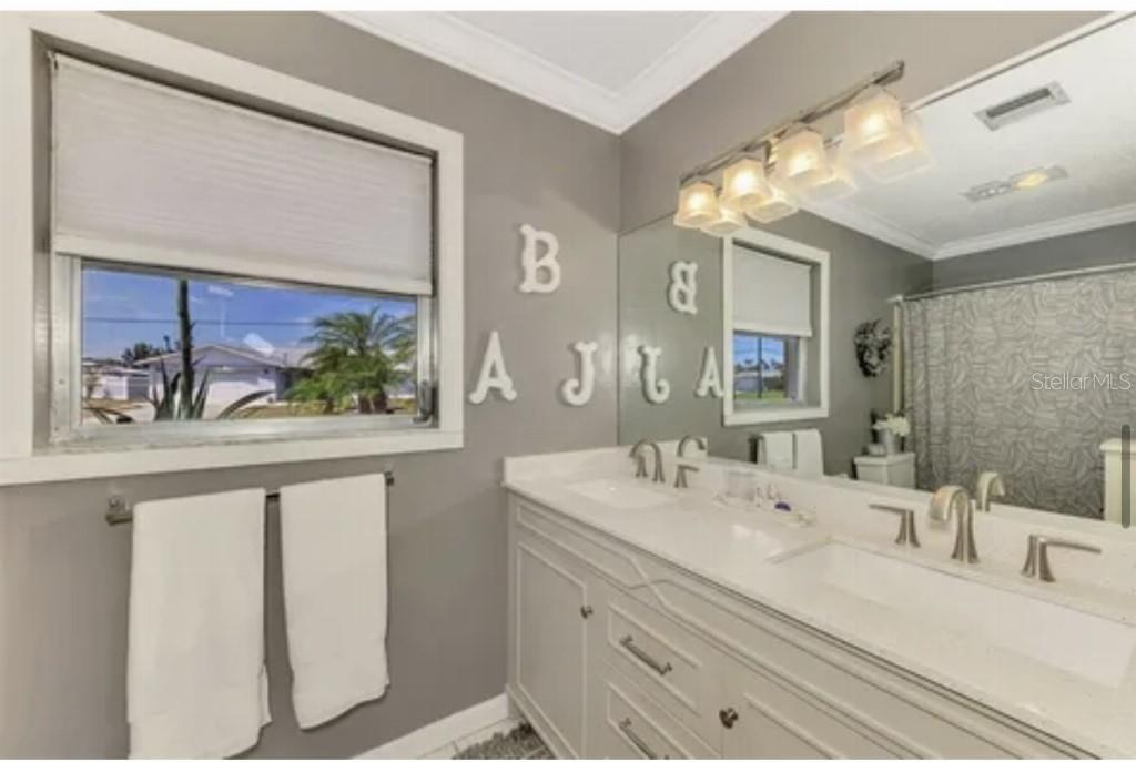 MAY TERRACE - Residential