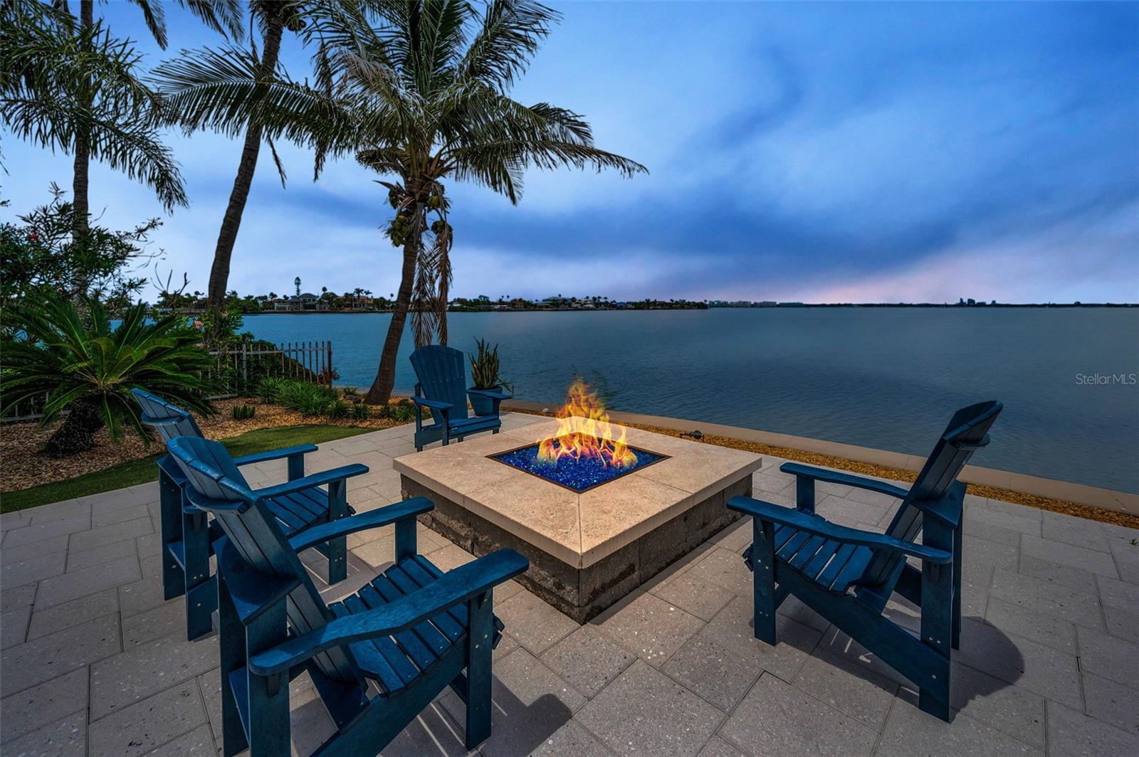 4381 POINSETTIA DRIVE