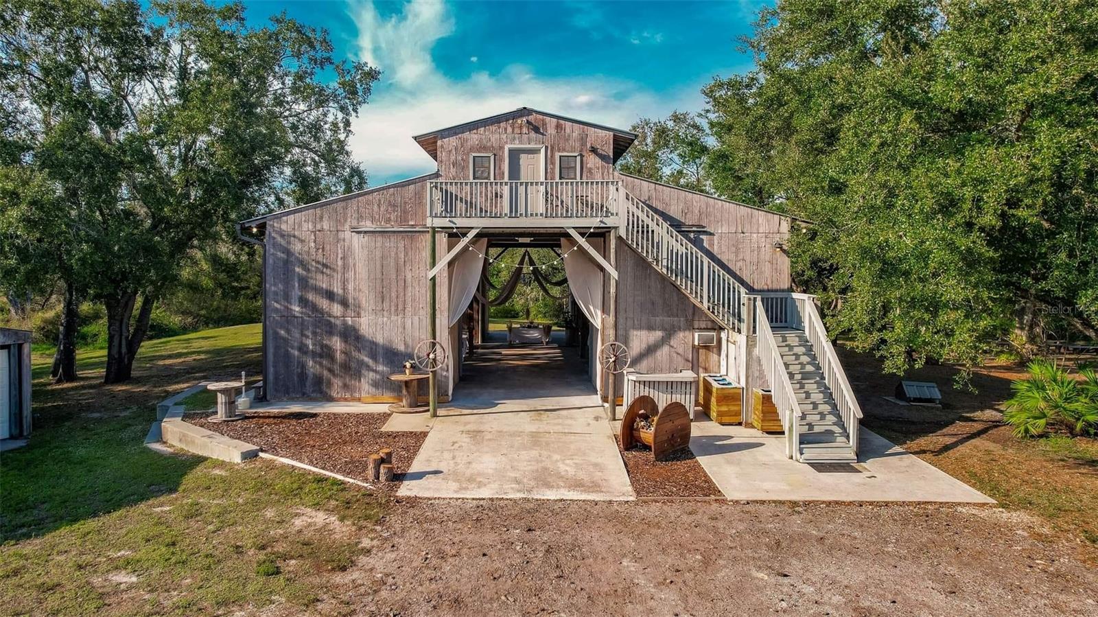 5826 SW HIGHWAY 72