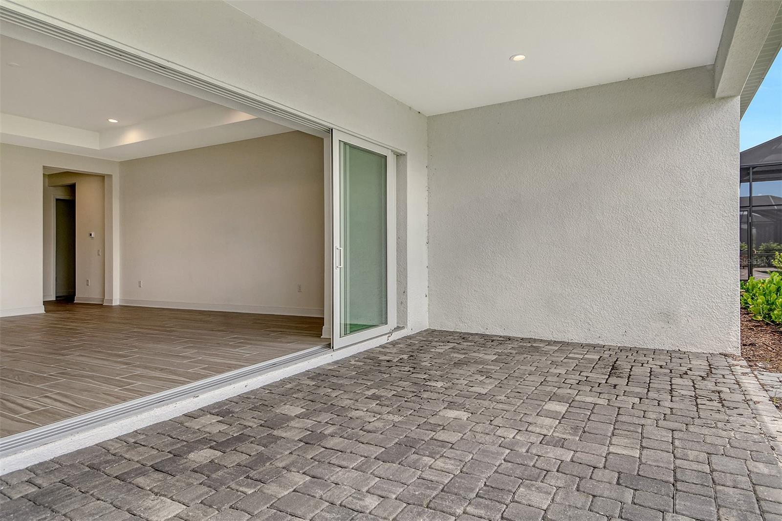 AVELINA WELLEN PARK VILLAGE F-2 - Residential