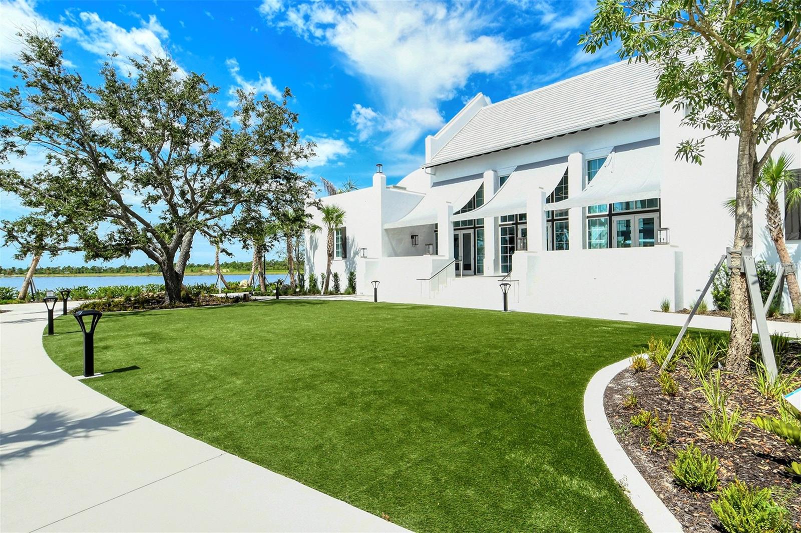 AVELINA WELLEN PARK VILLAGE F-2 - Residential