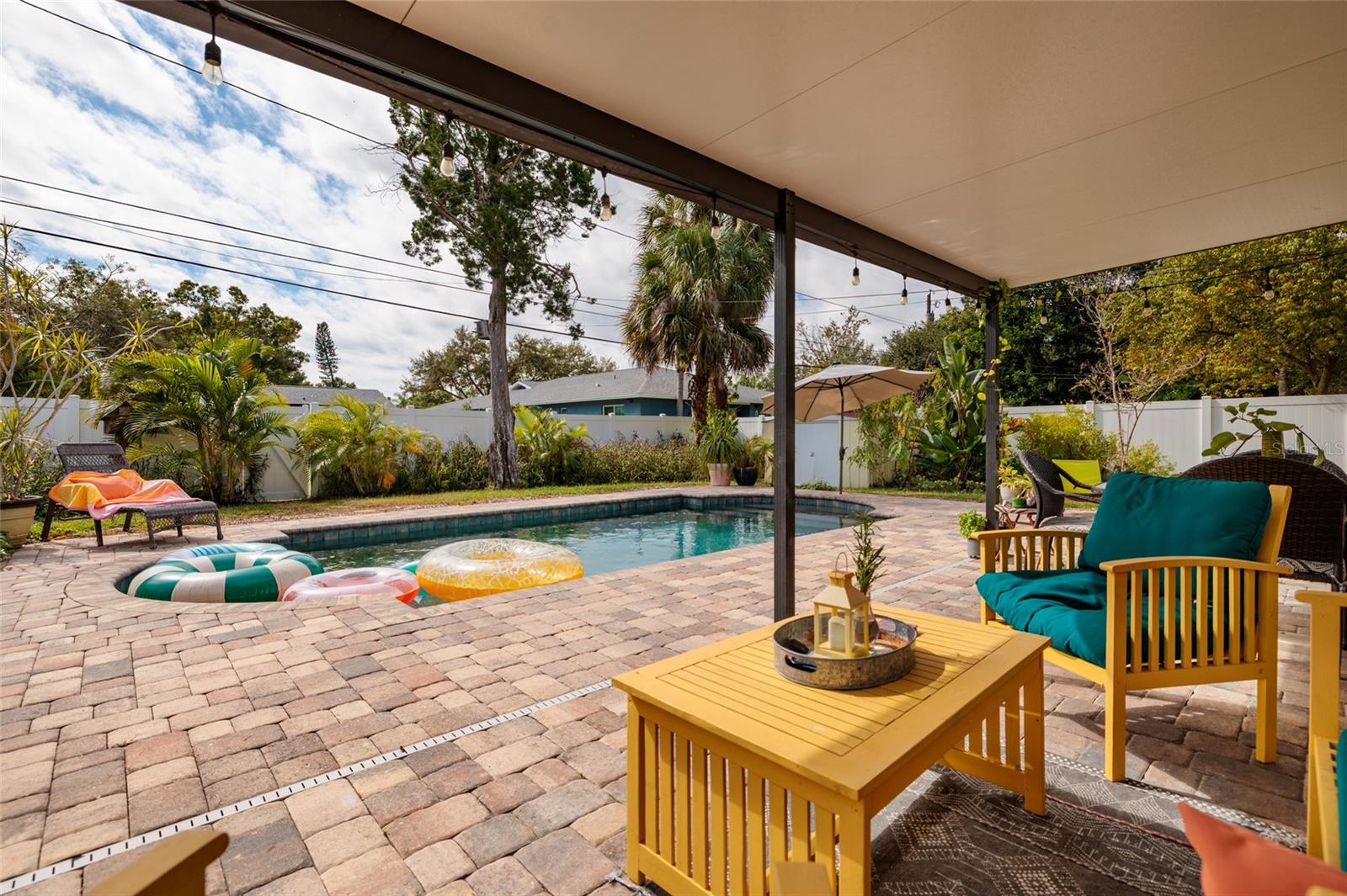 SNELL GARDENS SUB - Residential