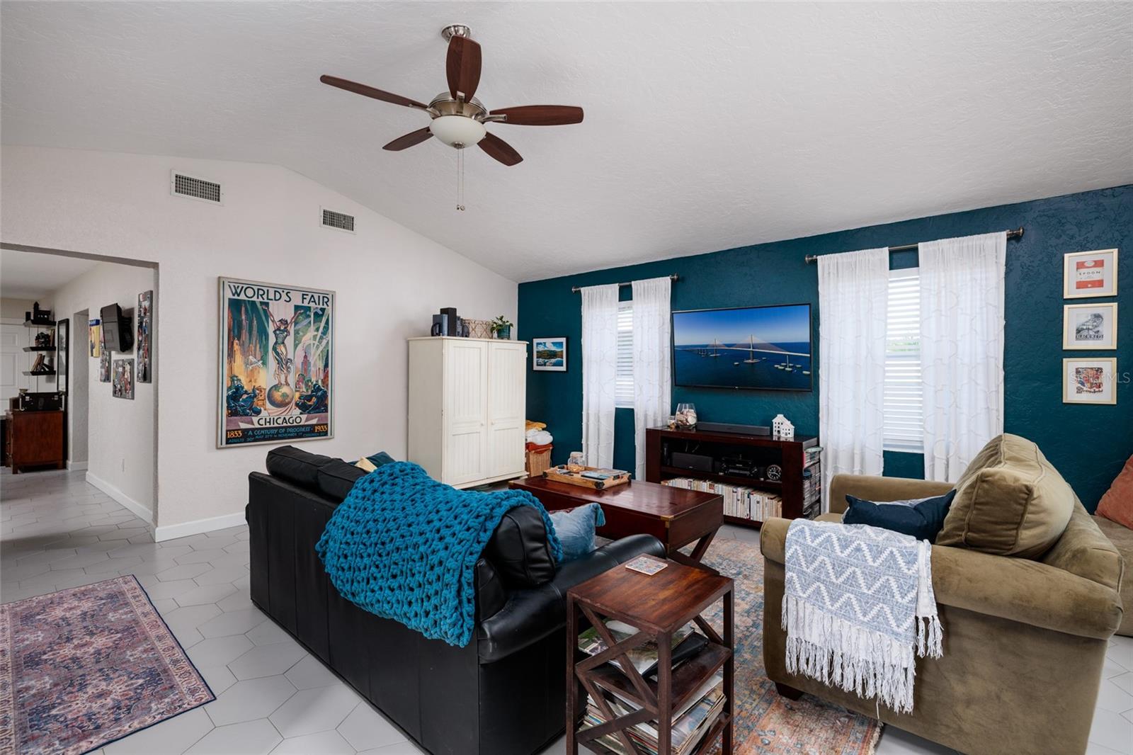 SNELL GARDENS SUB - Residential