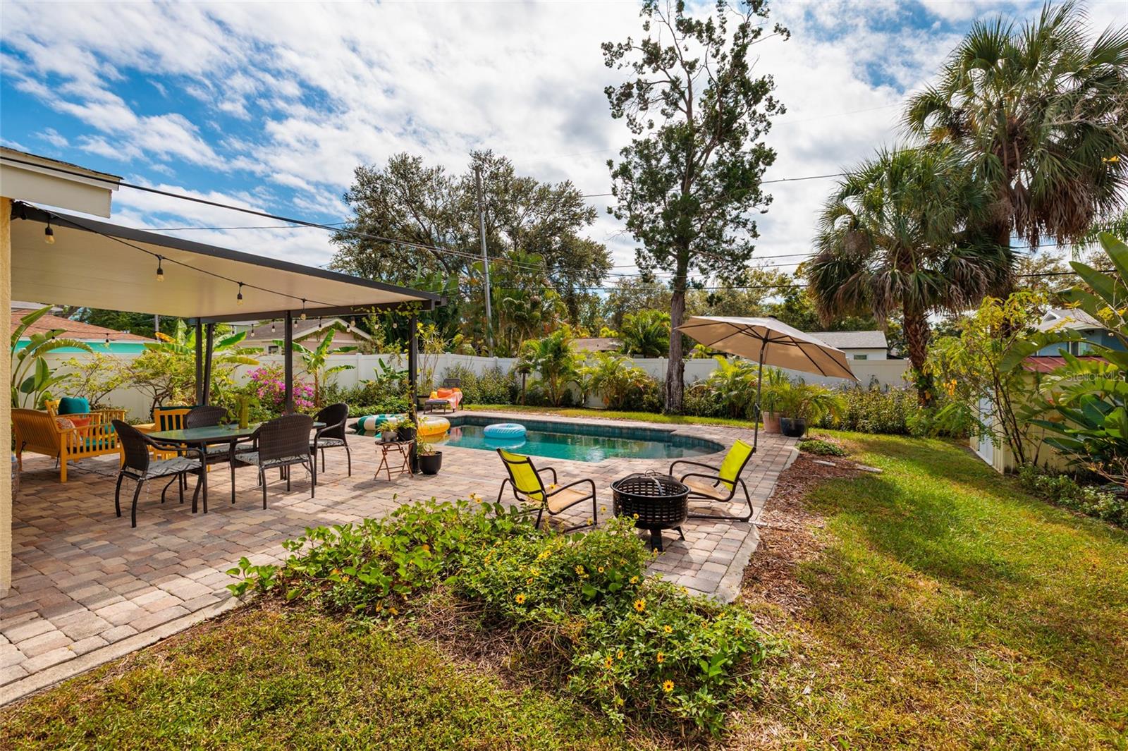 SNELL GARDENS SUB - Residential