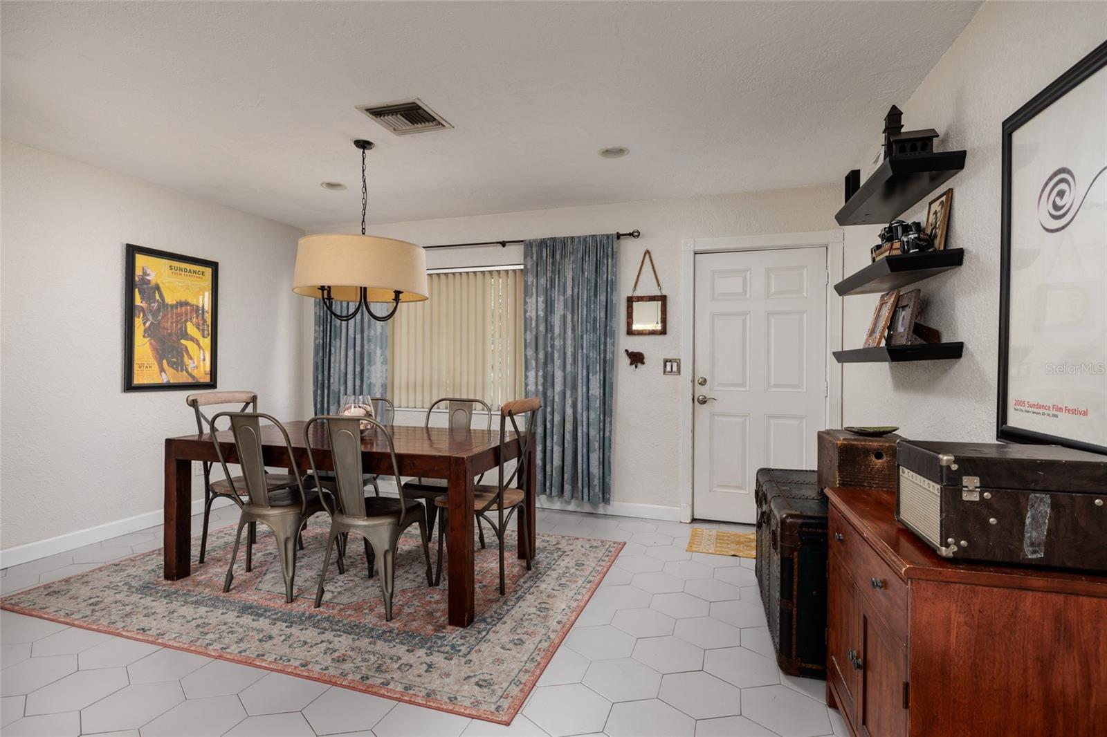 SNELL GARDENS SUB - Residential