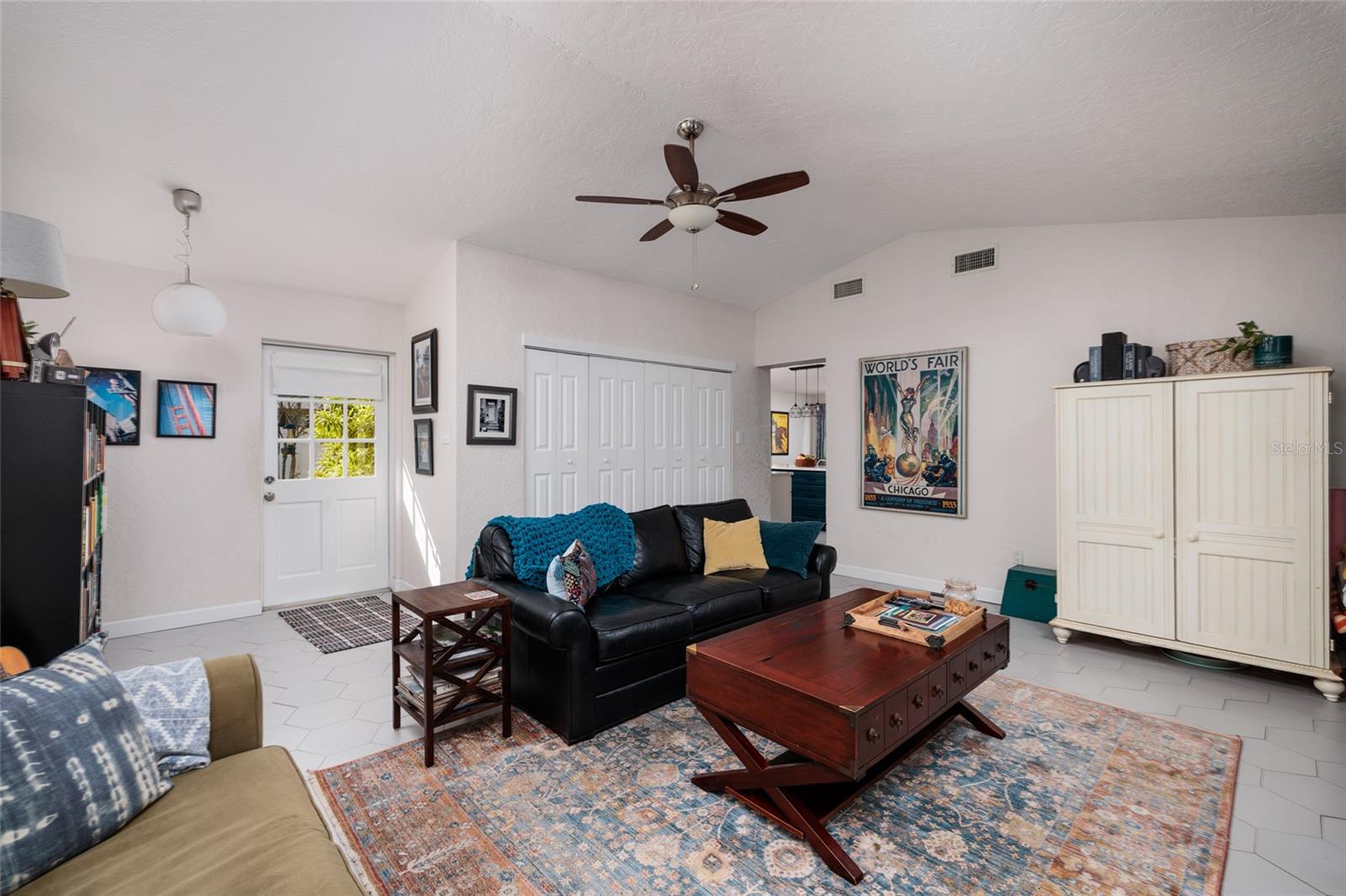 SNELL GARDENS SUB - Residential