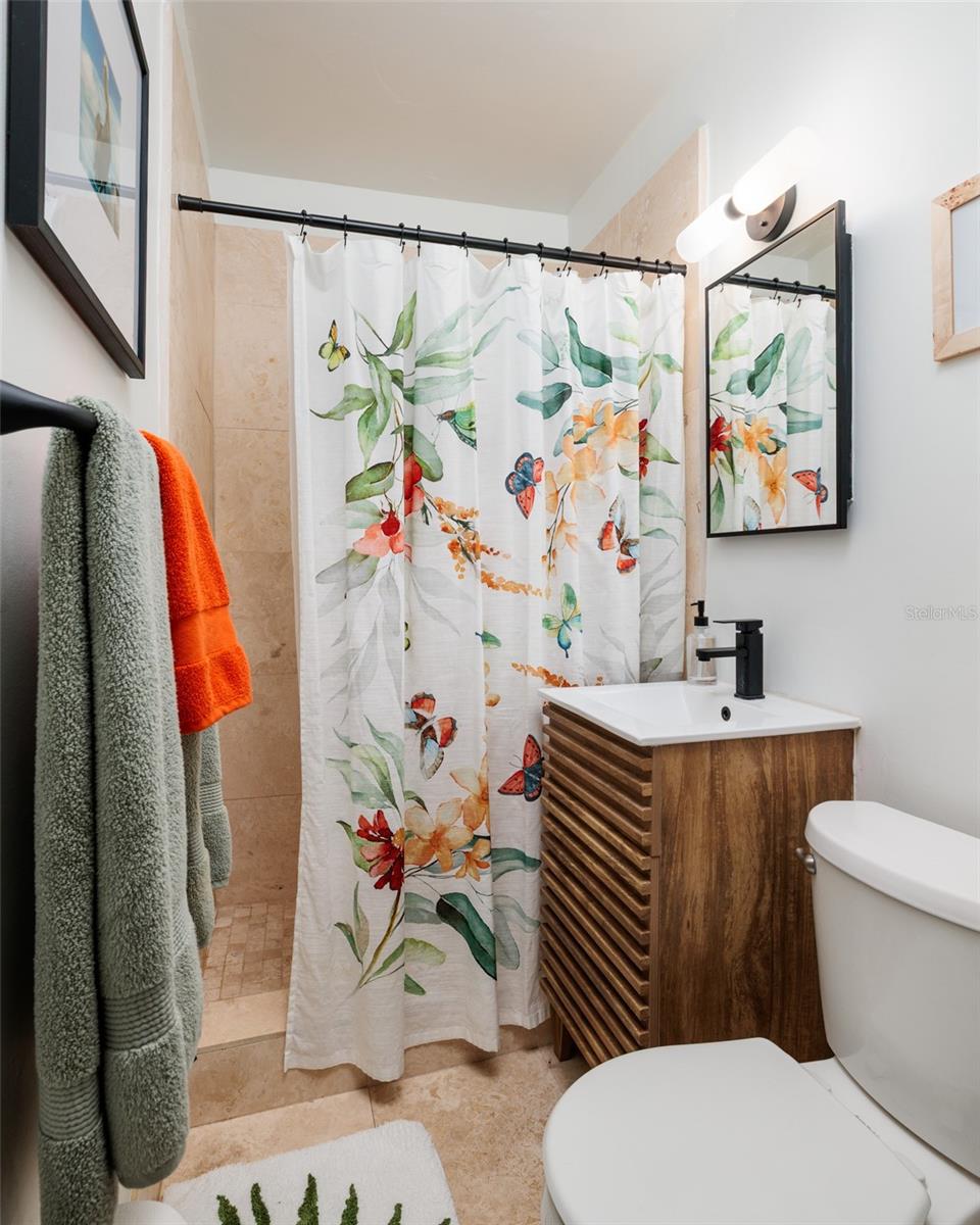 SNELL GARDENS SUB - Residential