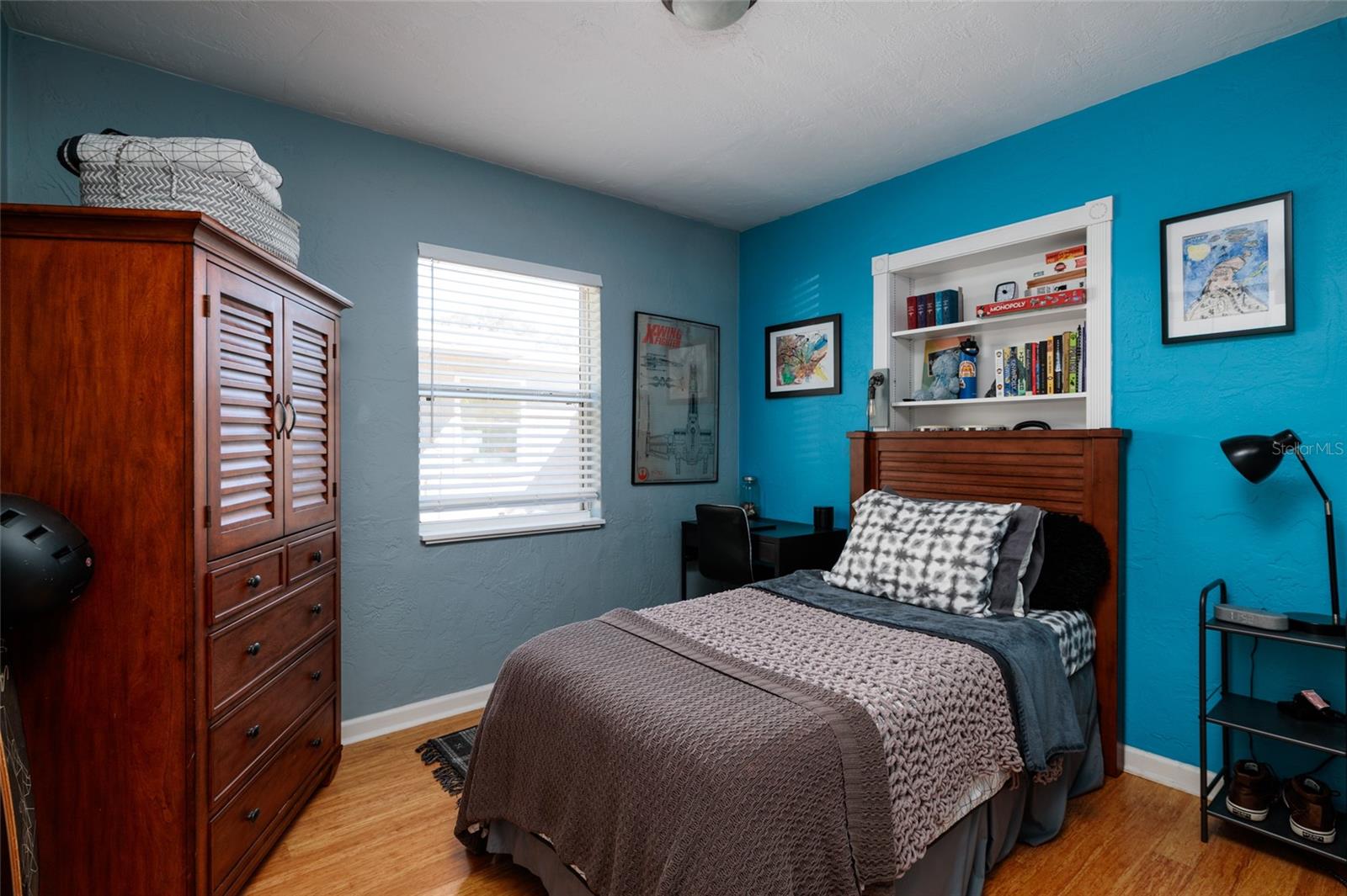 SNELL GARDENS SUB - Residential