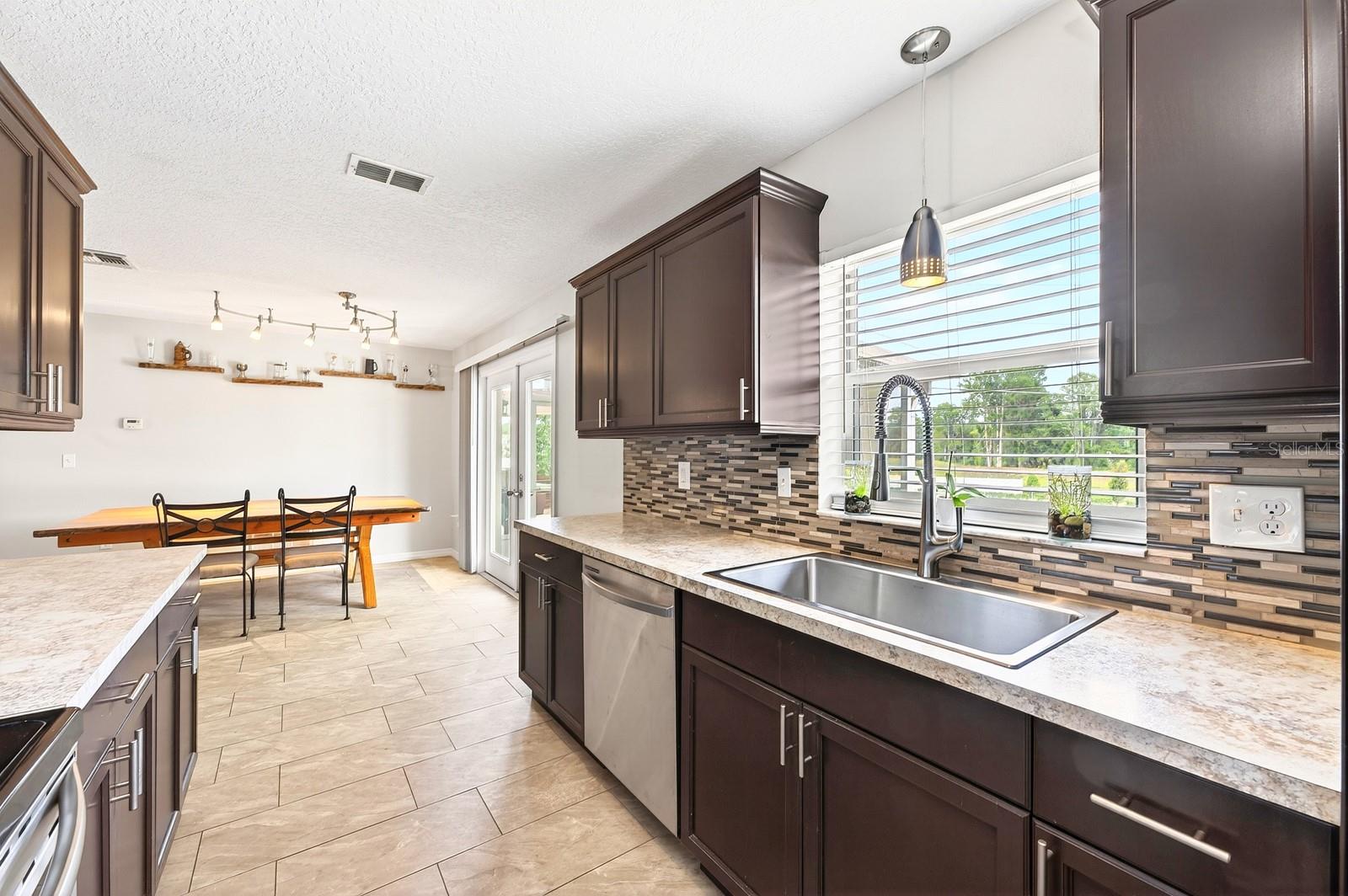 TAVARES MAGNOLIA RIDGE SUB - Residential