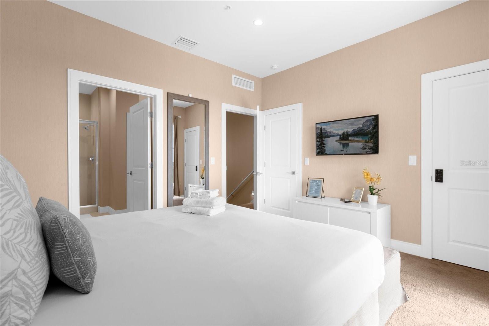 MAGIC VILLAGE REP - Residential