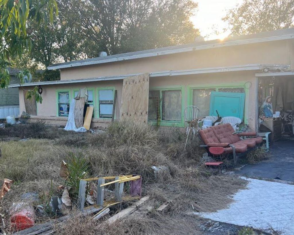 Photo of 4964 Reno Drive, Sarasota, FL 34233 (MLS # O6382955)