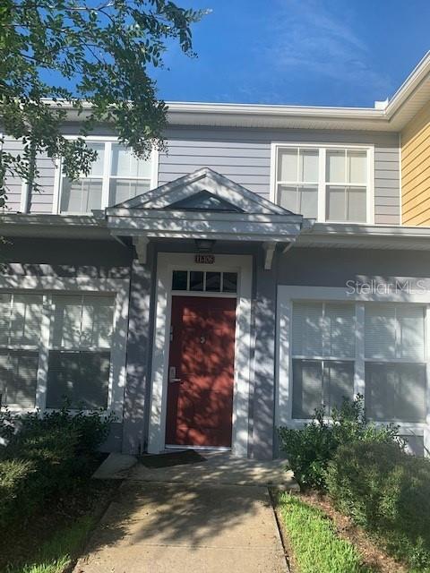 Beautifully furnished 3 bedrooms, 2 bathrooms townhome in gate guarded resort like community. Resort style pool and jacuzzi overlooking the lake. Huge clubhouse with game room, pool tables, gym, Tikki bar serving food and drinks. Basketball courts, tennis courts, volleyball courts, BBQ area, car wash, playground and splash pad. No pets, no smoking.