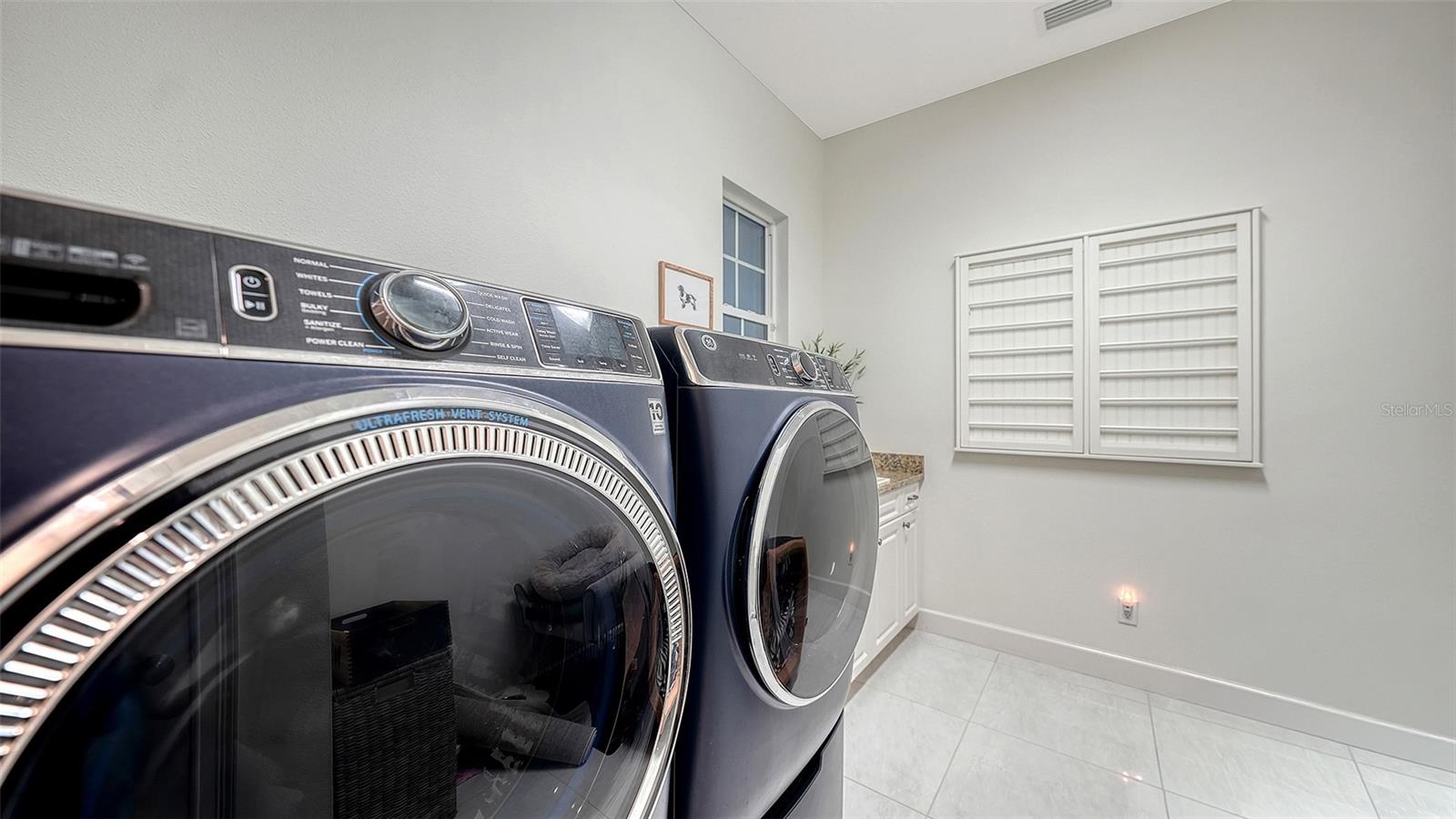 CONCESSION PH II BLK B & PH III - Residential