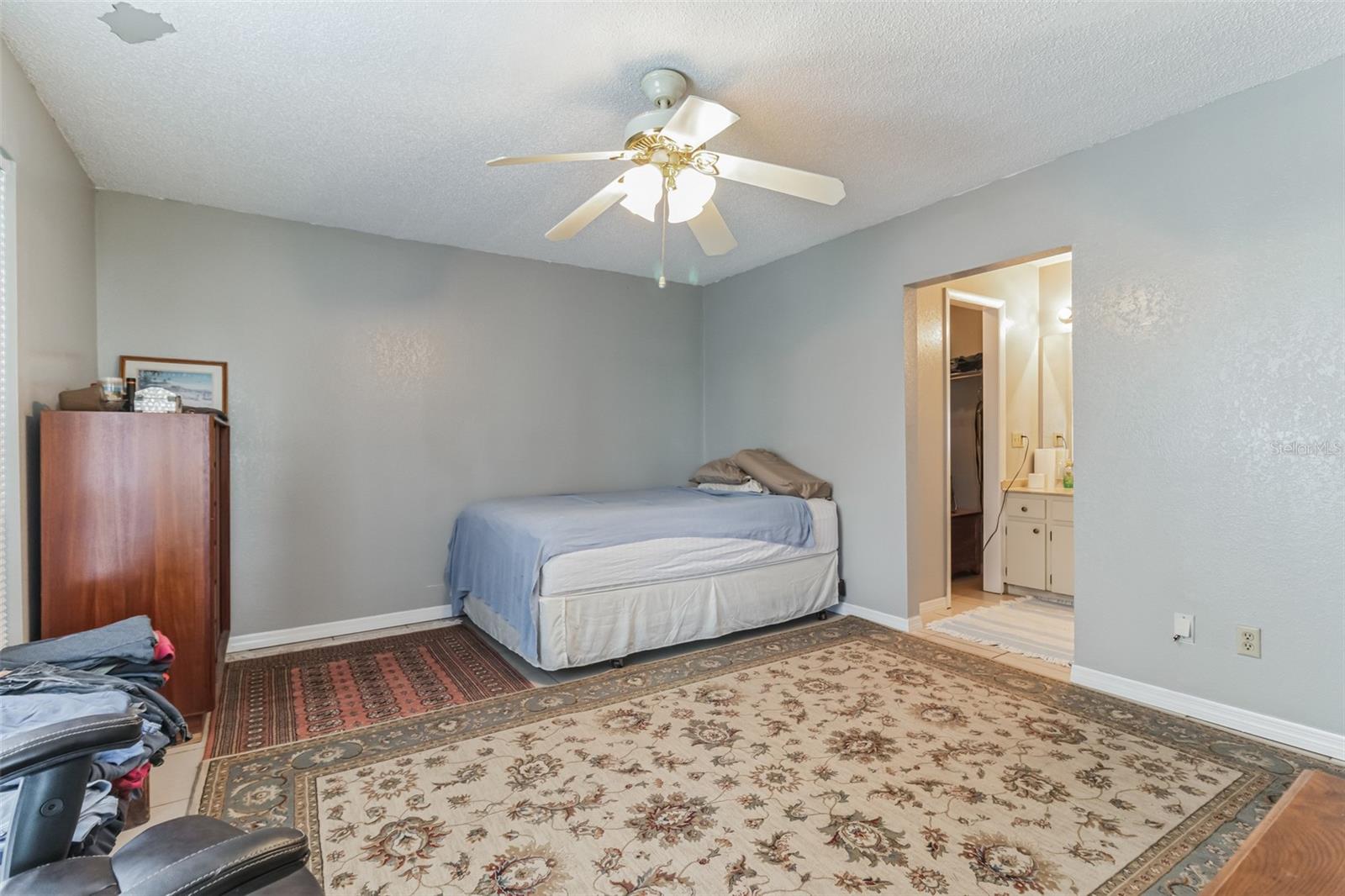 WYCHEWOOD SHORES - Residential Income