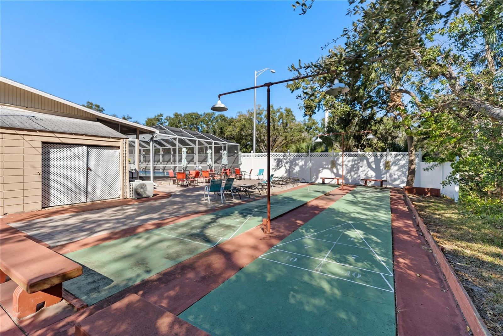 DESOTO PLACE - Residential