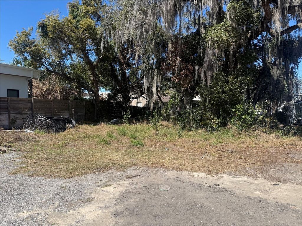 Photo of 669 W Comstock Avenue, Winter Park, FL 32789 (MLS # TB8479258)