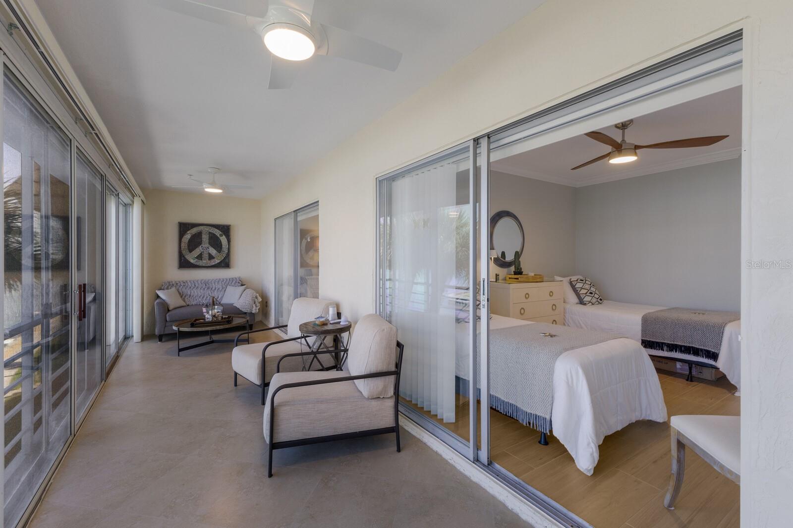 LONGBOAT HARBOUR - Residential