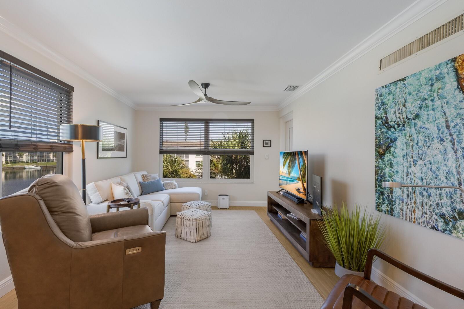 LONGBOAT HARBOUR - Residential