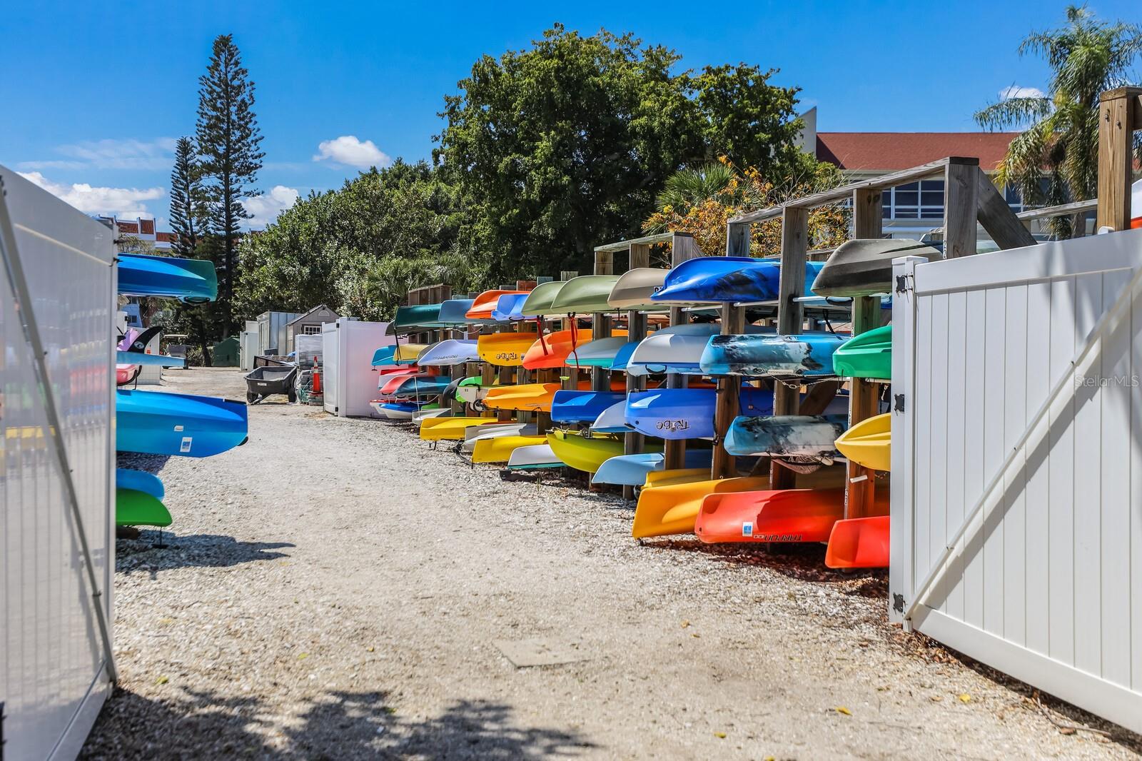 LONGBOAT HARBOUR - Residential
