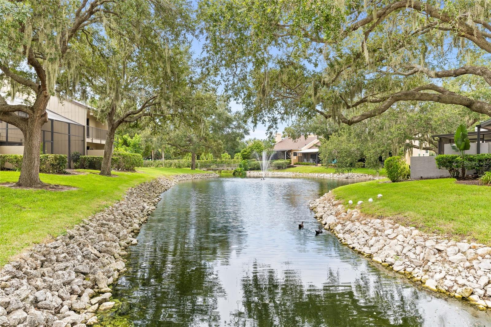 HUNTERS WALK - HAMLETS - Residential