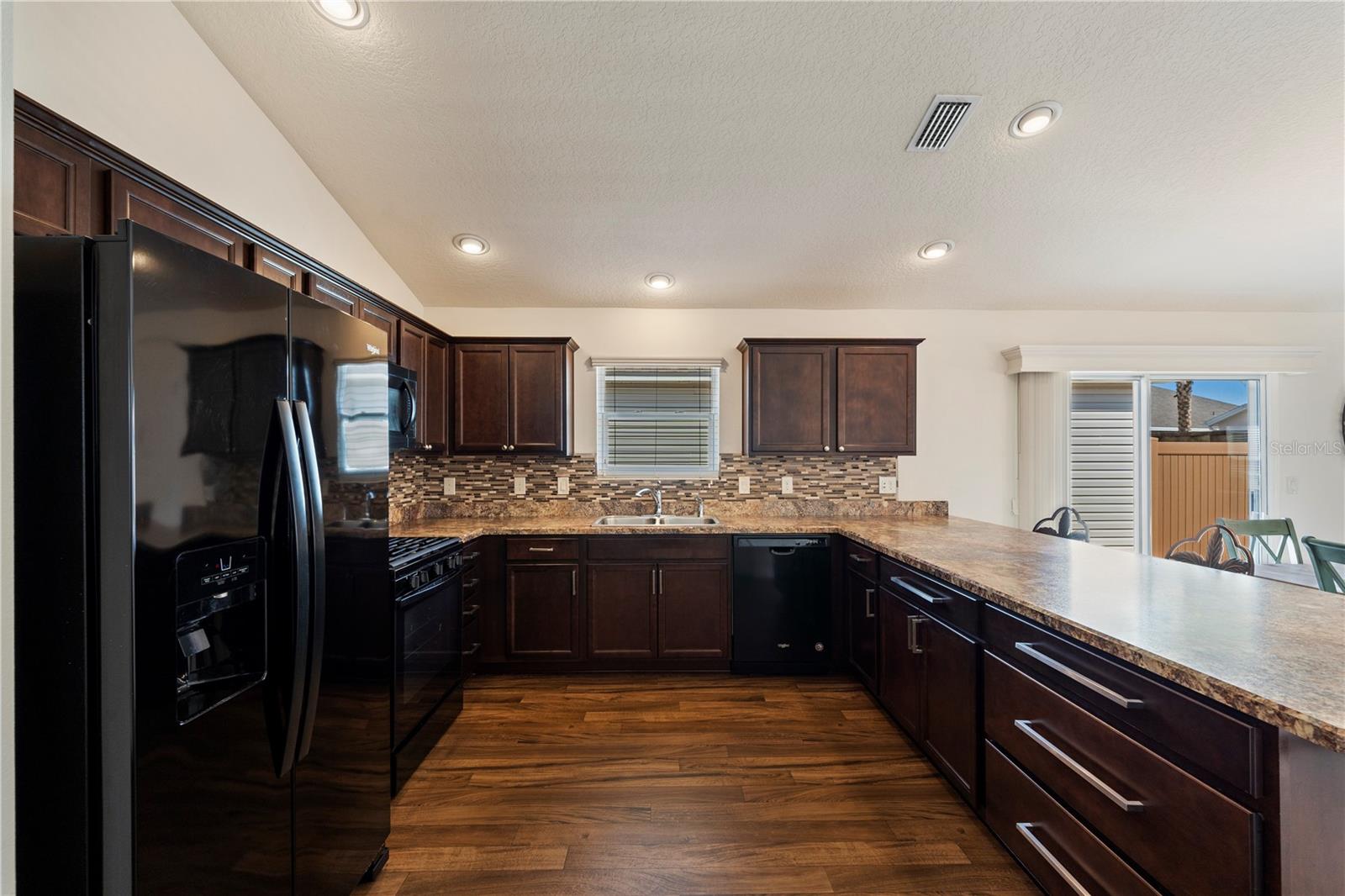 VILLAGE/FENNEY TUPELO VILLAS - Residential