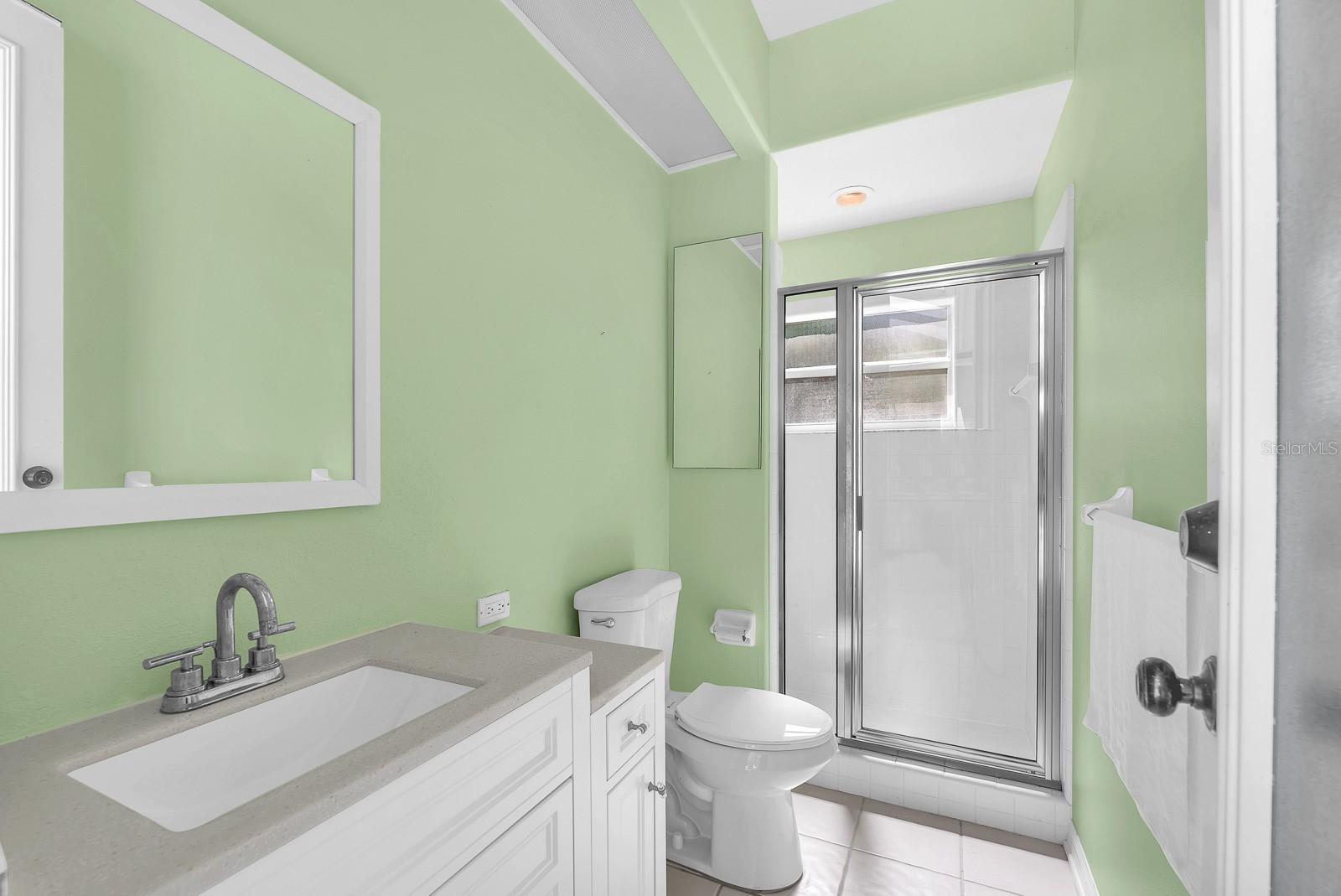 RIVER HILLS COUNTRY CLUB PARCE - Residential