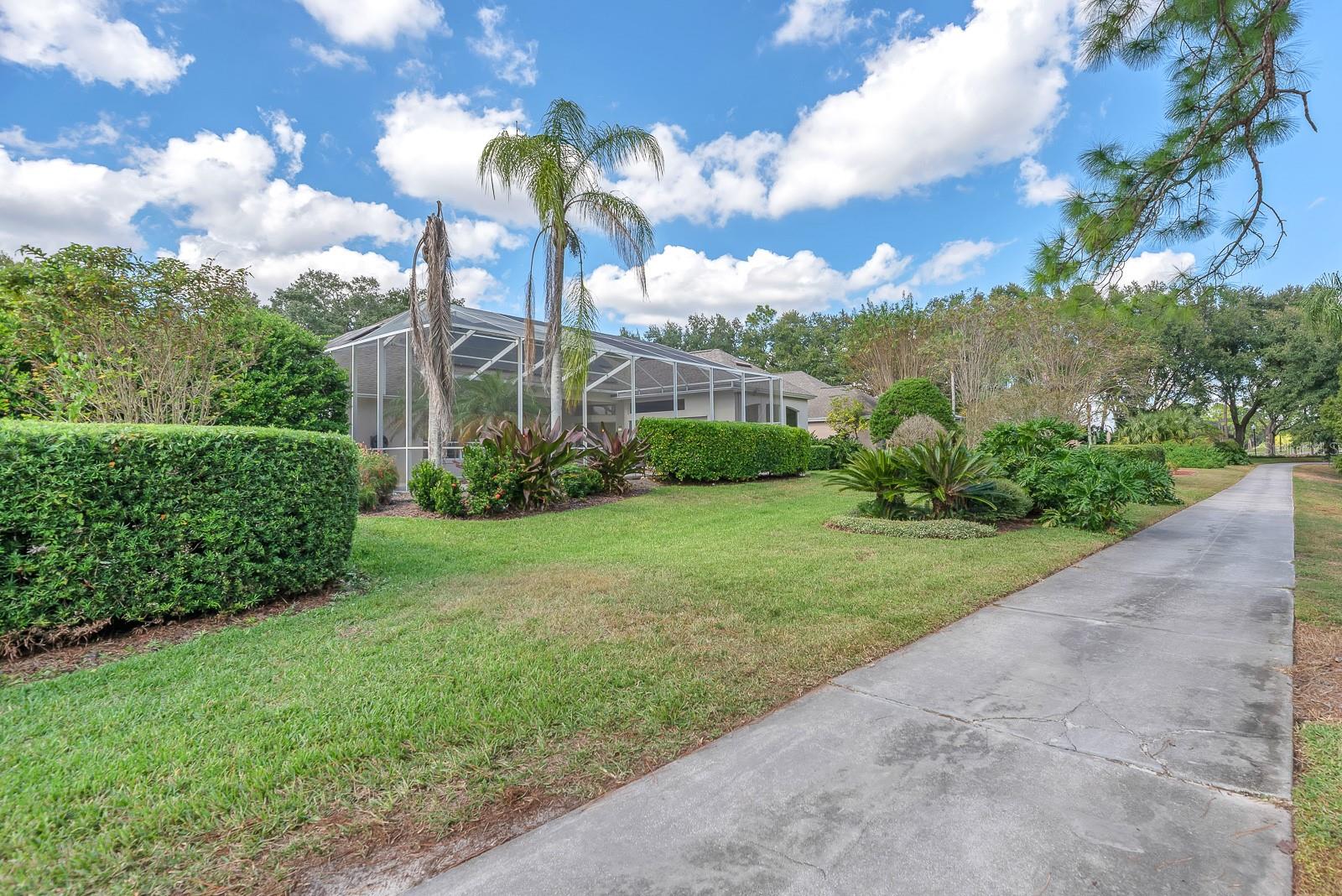 RIVER HILLS COUNTRY CLUB PARCE - Residential