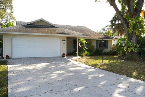 Photo of 166 23rd Avenue, Vero Beach, FL 32962 (MLS # O6385273)