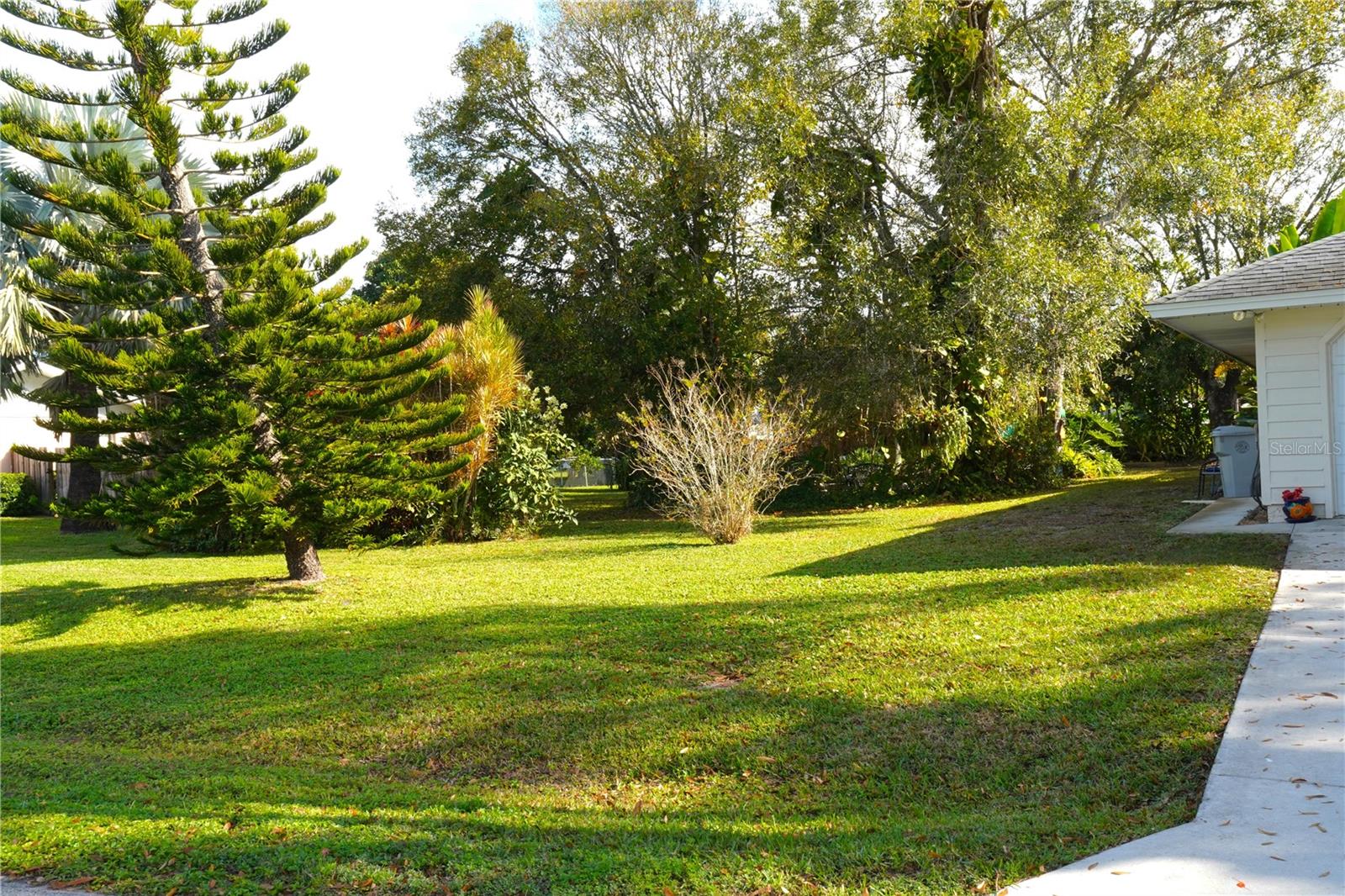 INDIAN RIVER HEIGHTS - Residential