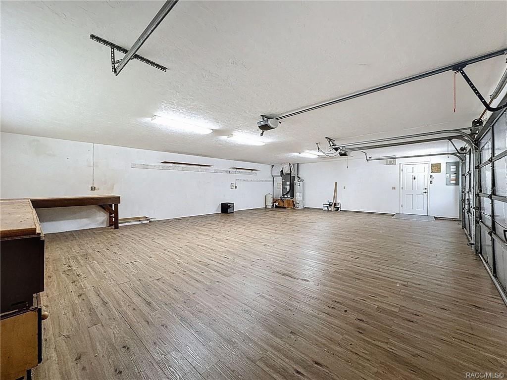 PINE RIDGE UNIT 01 - Residential