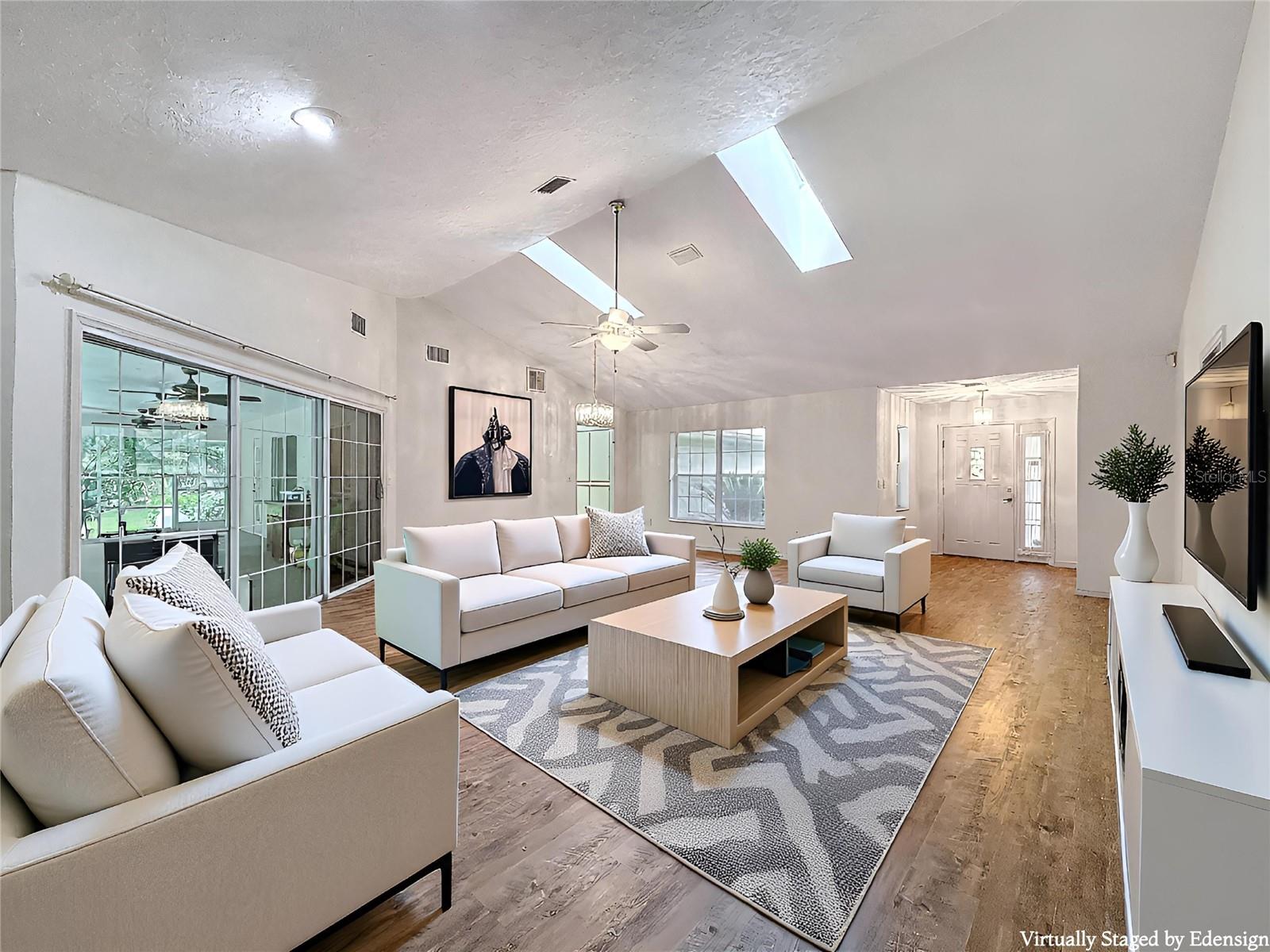 PINE RIDGE UNIT 01 - Residential