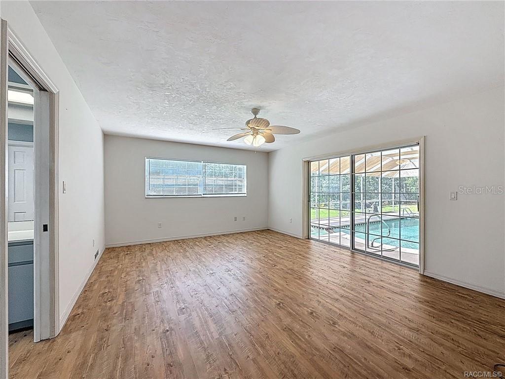PINE RIDGE UNIT 01 - Residential