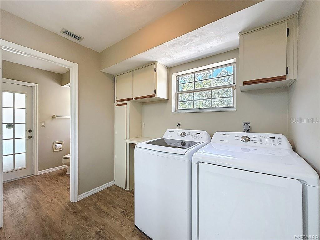 PINE RIDGE UNIT 01 - Residential