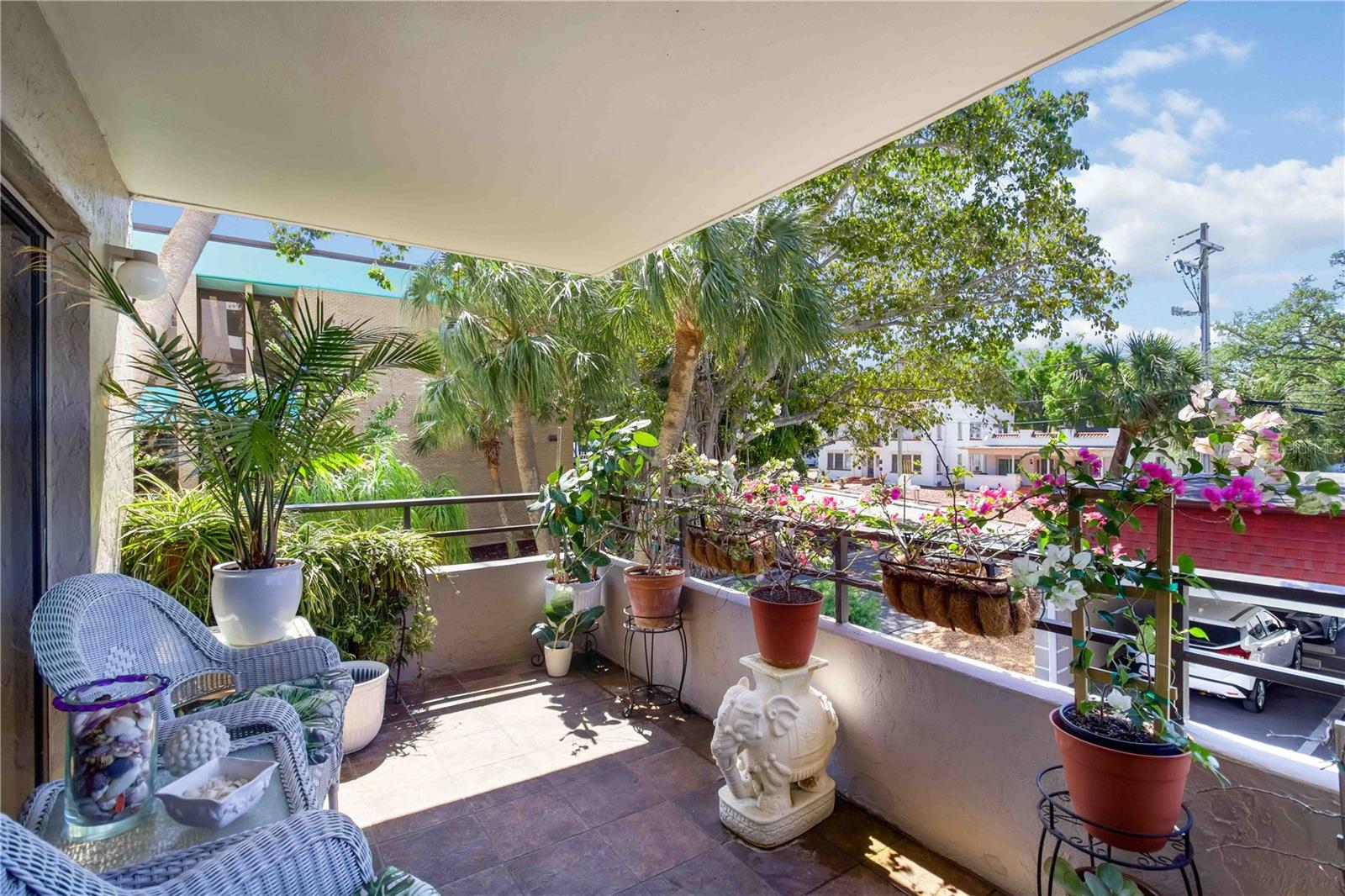 1400 BARCARROTA BOULEVARD 201